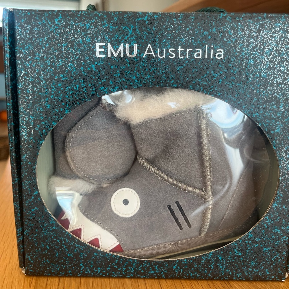 Emu Australia Baby Shark Walker 18-24 months New in Box